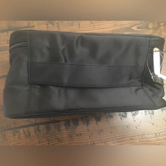 NWT Victoria's Secret Travel Case Bag Black Satin Gold Logo - Picture 6 of 7